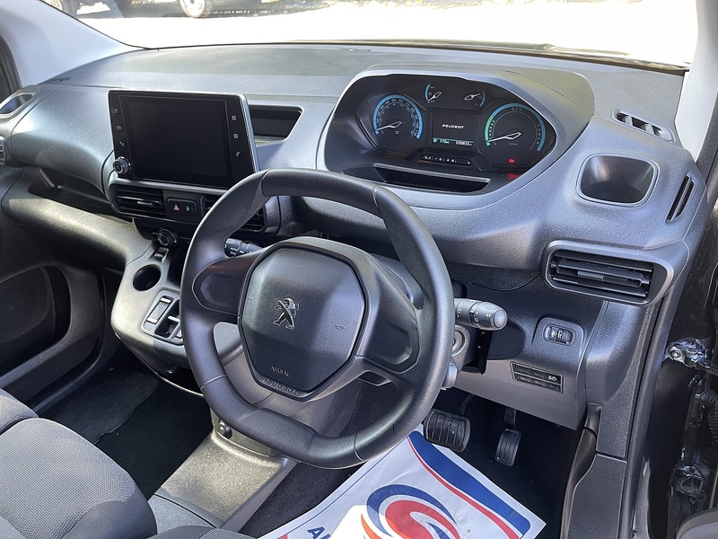 Peugeot e-Partner 800 50kWh Professional Premium + Standard Panel Van Auto SWB 5dr (7.4kW Charger) - U1040