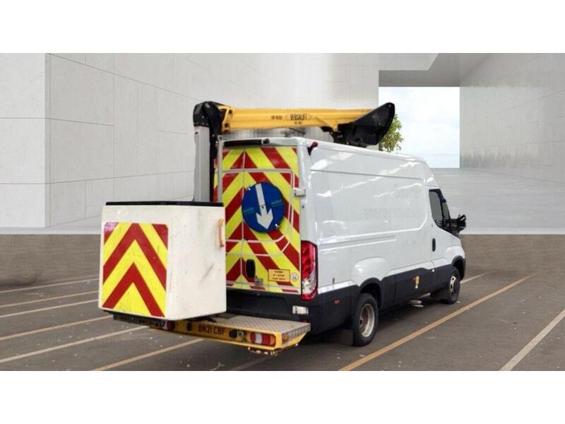 Iveco Daily IVECO DAILY 50C18 3.0 MWB (3520L) Cherry Picker 3.0 5dr Panel Van Manual Diesel - U1043