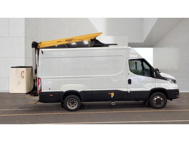 Iveco Daily IVECO DAILY 50C18 3.0 MWB (3520L) Cherry Picker 3.0 5dr Panel Van Manual Diesel - U1043