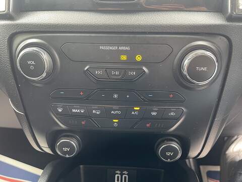 Ford Ranger 2.0 EcoBlue Wildtrak Auto 4WD Euro 6 (s/s) 4dr - U1053