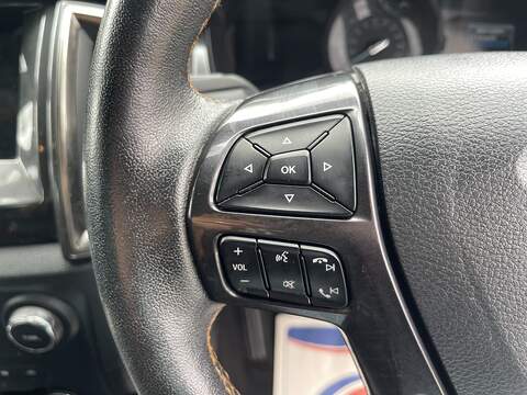 Ford Ranger 2.0 EcoBlue Wildtrak Auto 4WD Euro 6 (s/s) 4dr - U1053