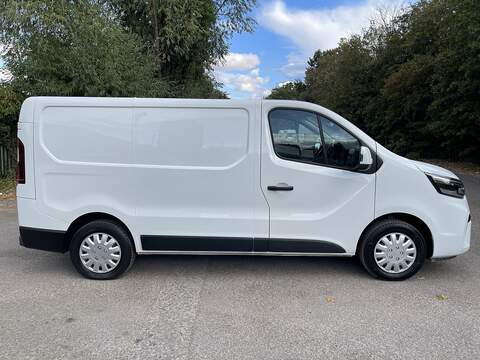 Nissan Primastar 2.0 dCi 28 Acenta L1 H1 Euro 6 (s/s) 5dr - U1060