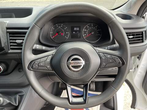 Nissan Primastar 2.0 dCi 28 Acenta L1 H1 Euro 6 (s/s) 5dr - U1060