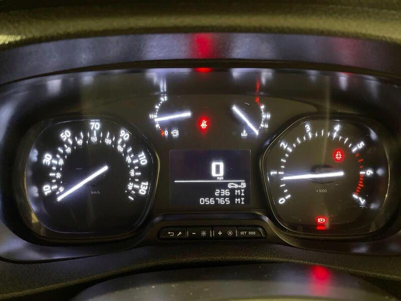 Peugeot Expert 2.0 BlueHDi 1200 Professional Premium + Long Crew Van LWB Euro 6 6dr (6 Seat) - U1066