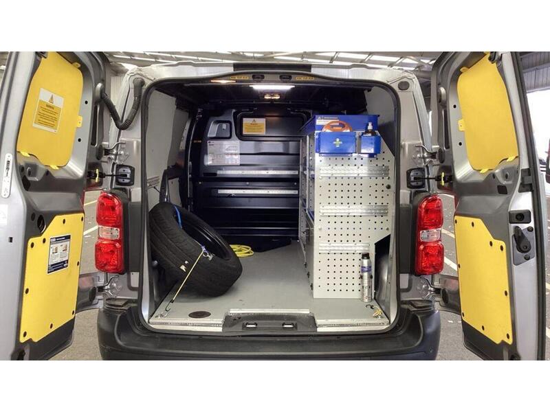 Vauxhall Vivaro Electric Vivaro Electric Prime Panel Van Automatic Electric - U1084