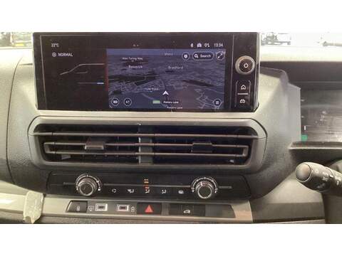 Vauxhall Vivaro Electric Vivaro Electric Prime Panel Van Automatic Electric - U1084