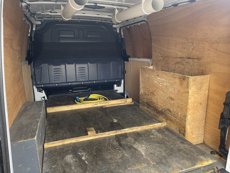 Mercedes-Benz eVito 114 e 41kWh Progressive Auto FWD L2 6dr (LWB) - U1088