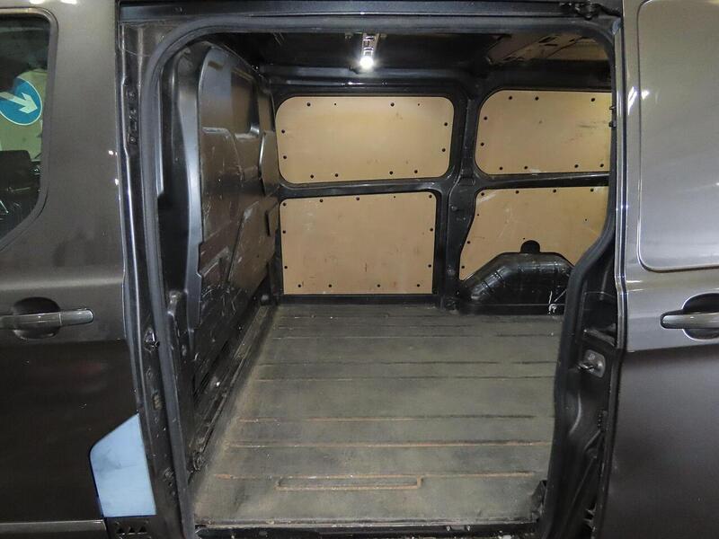 Ford Transit Custom 2.0 300 EcoBlue Limited Auto L1 H1 Euro 6 (s/s) 5dr - U1107