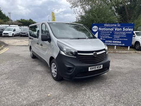 Vauxhall Vivaro L2 H1 9 Seater Minibus Hilux Invincible Pickup 2 Manual Diesel