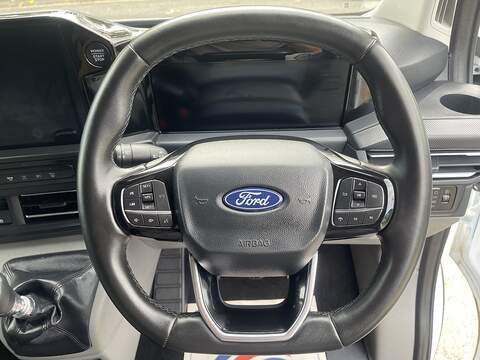 Ford Transit Custom 2.0 320 EcoBlue Limited Crew Van L2 H1 Euro 6 (s/s) 5dr - U1120