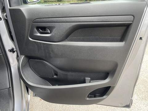 Peugeot Expert 1.5 BlueHDi 1000 Professional Premium + Standard Panel Van MWB Euro 6 (s/s) 6dr - U1129