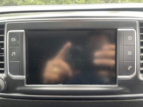 Peugeot Expert 1.5 BlueHDi 1000 Professional Premium + Standard Panel Van MWB Euro 6 (s/s) 6dr - U1129