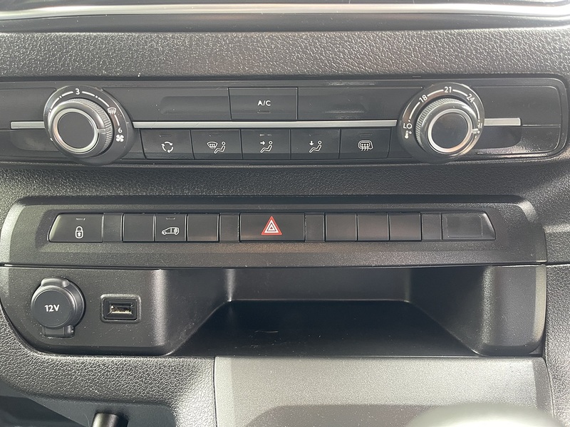 Peugeot Expert 1.5 BlueHDi 1000 Professional Premium + Standard Panel Van MWB Euro 6 (s/s) 6dr - U1129