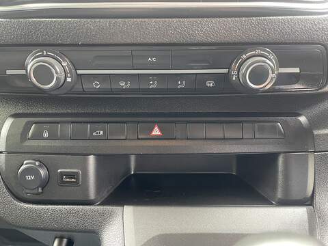 Peugeot Expert 1.5 BlueHDi 1000 Professional Premium + Standard Panel Van MWB Euro 6 (s/s) 6dr - U1129