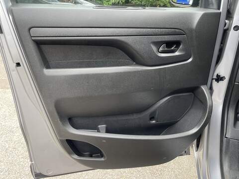 Peugeot Expert 1.5 BlueHDi 1000 Professional Premium + Standard Panel Van MWB Euro 6 (s/s) 6dr - U1129