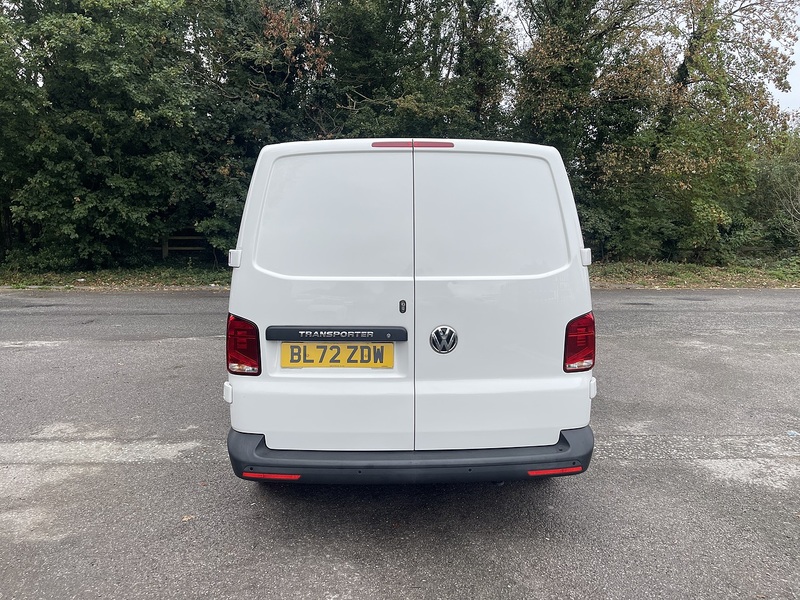 Volkswagen Transporter 2.0 TDI T32 Startline FWD SWB Euro 6 (s/s) 5dr - U1130