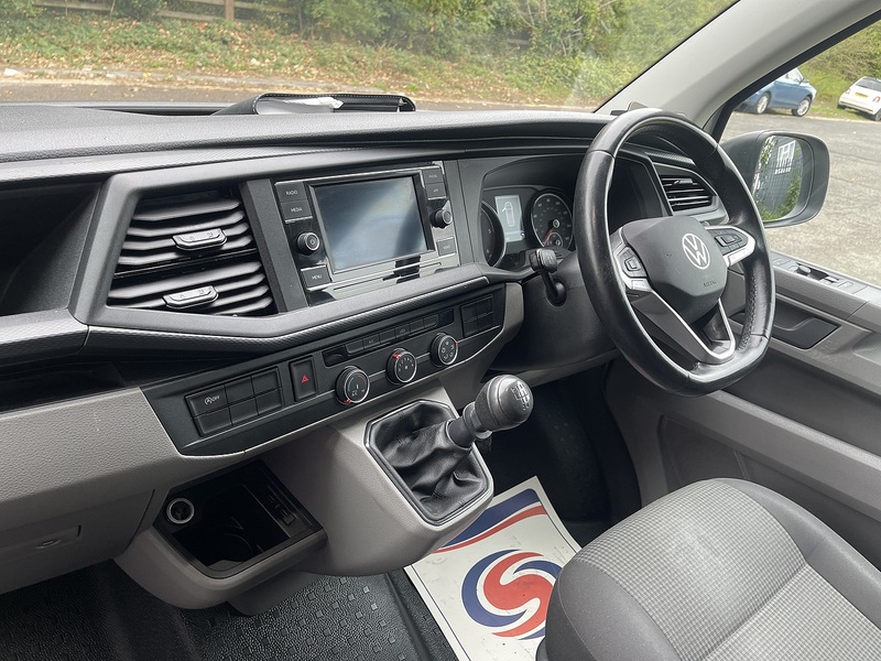Volkswagen Transporter 2.0 TDI T32 Startline FWD SWB Euro 6 (s/s) 5dr - U1130