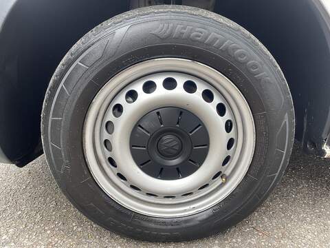 Volkswagen Transporter 2.0 TDI T32 Startline FWD SWB Euro 6 (s/s) 5dr - U1130