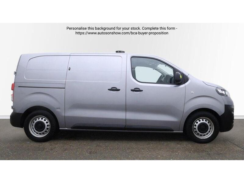 Vauxhall Vivaro Electric 3100 75kWh Prime Auto L1 H1 6dr (7.4kW Charger) - U1131