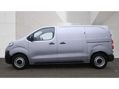 Vauxhall Vivaro Electric 3100 75kWh Prime Auto L1 H1 6dr (7.4kW Charger) - U1131