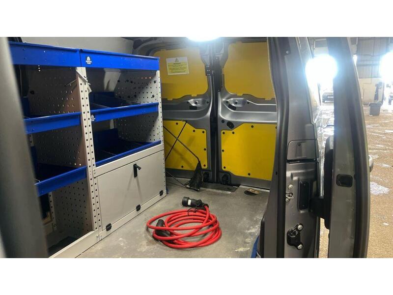 Vauxhall Vivaro Electric 3100 75kWh Prime Auto L1 H1 6dr (7.4kW Charger) - U1131