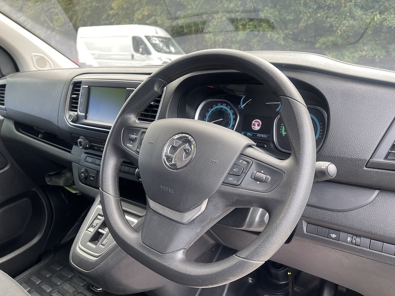 Vauxhall Vivaro Electric 3100 75kWh Prime Auto L1 H1 6dr (7.4kW Charger) - U1132