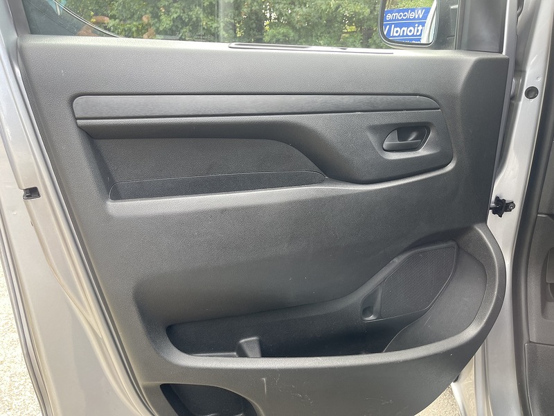 Vauxhall Vivaro Electric 3100 75kWh Prime Auto L1 H1 6dr (7.4kW Charger) - U1132