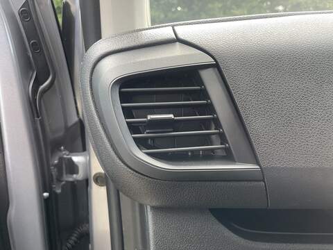 Vauxhall Vivaro Electric 3100 75kWh Prime Auto L1 H1 6dr (7.4kW Charger) - U1132