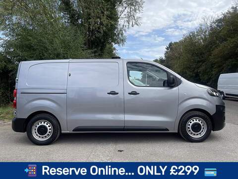 Vauxhall Vivaro Electric 3100 75kWh Prime Auto L1 H1 6dr (7.4kW Charger) - U1132
