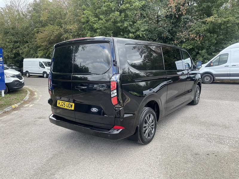 Ford Transit Custom 2.0 320 EcoBlue Limited Crew Van L2 H1 Euro 6 (s/s) 5dr - U1137
