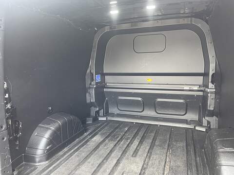 Ford Transit Custom 2.0 320 EcoBlue Limited Crew Van L2 H1 Euro 6 (s/s) 5dr - U1137