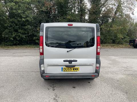 Vauxhall Vivaro 2.0 2900 CDTi 16v Combi FWD L3 H1 5dr - U1138