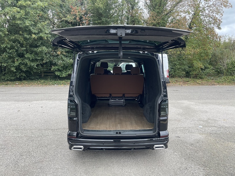 Volkswagen Transporter Transporter Highline Combi Van 1 Automatic Diesel - U1139