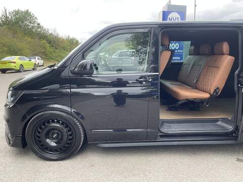 Volkswagen Transporter Transporter Highline Combi Van 1 Automatic Diesel - U1139