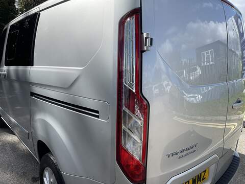 Ford Transit Custom 2.0 320 EcoBlue Limited Crew Van L1 H1 Euro 6 (s/s) 5dr - U1141