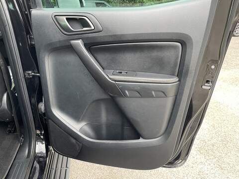 Ford Ranger 2.0 EcoBlue Wildtrak Auto 4WD Euro 6 (s/s) 4dr - U1150
