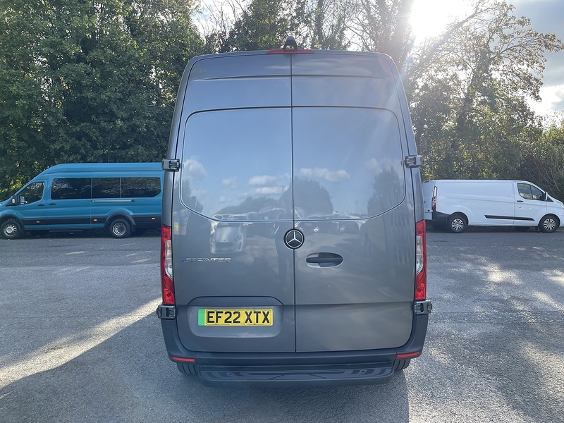 Mercedes-Benz eSprinter 55kWh Progressive Auto FWD L2 H2 5dr 20kW Charger - U1152