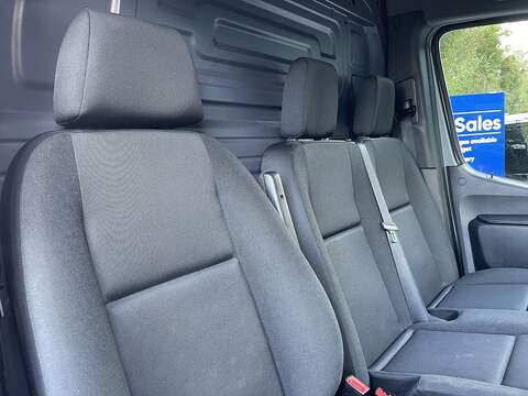 Mercedes-Benz eSprinter 55kWh Progressive Auto FWD L2 H2 5dr 20kW Charger - U1152