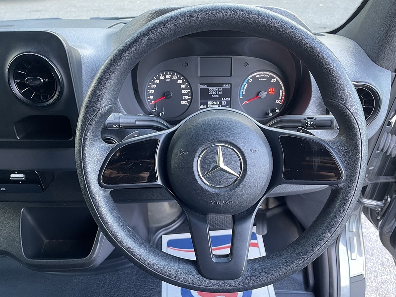 Mercedes-Benz eSprinter 55kWh Progressive Auto FWD L2 H2 5dr 20kW Charger - U1152