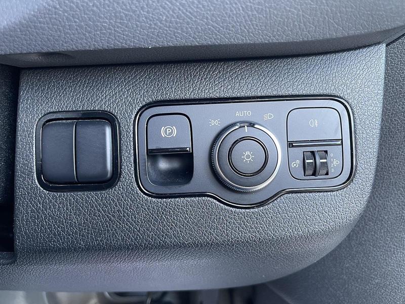 Mercedes-Benz eSprinter 55kWh Progressive Auto FWD L2 H2 5dr 20kW Charger - U1152