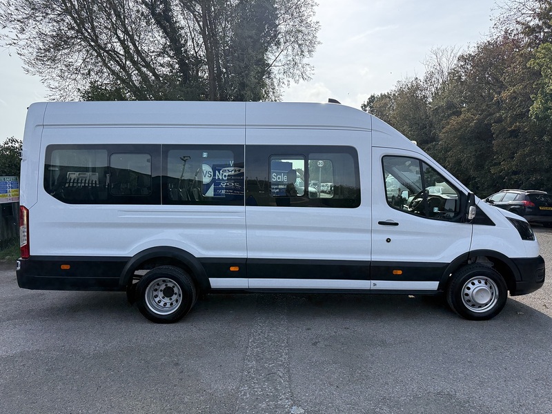 Ford Transit 2.0 460 EcoBlue Leader Auto RWD L4 H3 Euro 6 (s/s) 5dr (17 Seat, DRW) - U1153