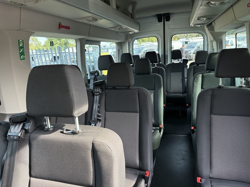 Ford Transit 2.0 460 EcoBlue Leader Auto RWD L4 H3 Euro 6 (s/s) 5dr (17 Seat, DRW) - U1153