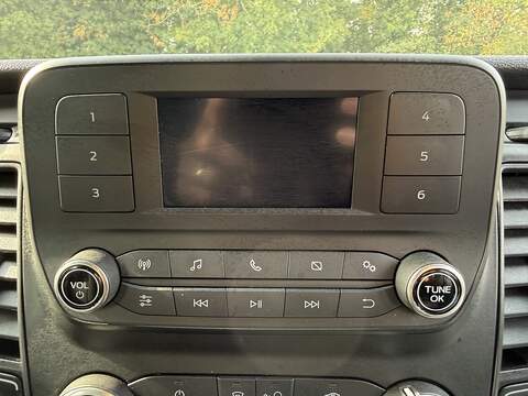 Ford Transit 2.0 460 EcoBlue Leader Auto RWD L4 H3 Euro 6 (s/s) 5dr (17 Seat, DRW) - U1153