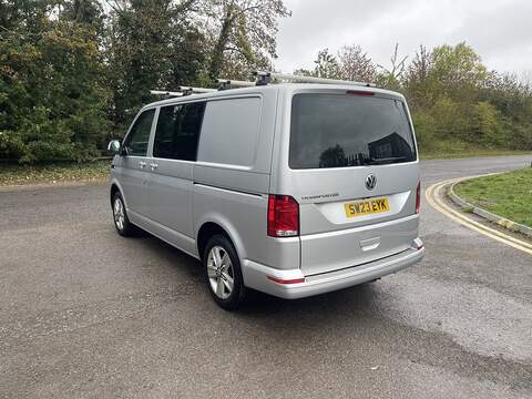 Volkswagen Transporter 2.0 TDI T32 Highline Kombi FWD SWB Euro 6 (s/s) 5dr - U1155