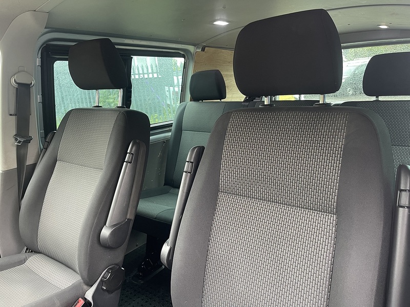Volkswagen Transporter 2.0 TDI T32 Highline Kombi FWD SWB Euro 6 (s/s) 5dr - U1155