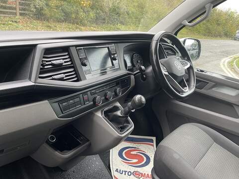 Volkswagen Transporter 2.0 TDI T32 Highline Kombi FWD SWB Euro 6 (s/s) 5dr - U1155