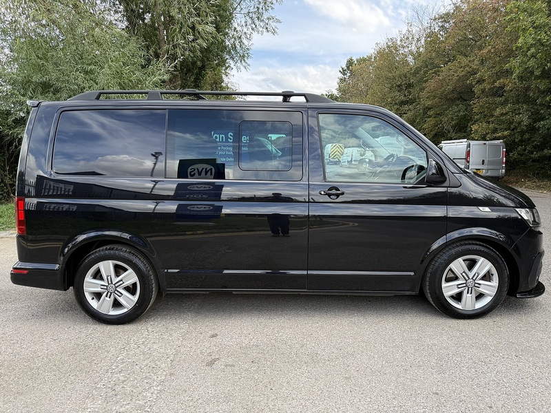 Volkswagen Transporter 2.0 TDI T32 Highline Kombi FWD SWB Euro 6 (s/s) 5dr - U1157