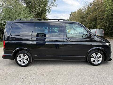 Volkswagen Transporter 2.0 TDI T32 Highline Kombi FWD SWB Euro 6 (s/s) 5dr - U1157