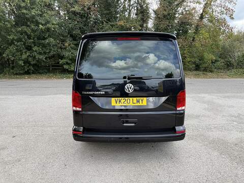 Volkswagen Transporter 2.0 TDI T32 Highline Kombi FWD SWB Euro 6 (s/s) 5dr - U1157