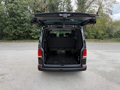Volkswagen Transporter 2.0 TDI T32 Highline Kombi FWD SWB Euro 6 (s/s) 5dr - U1157